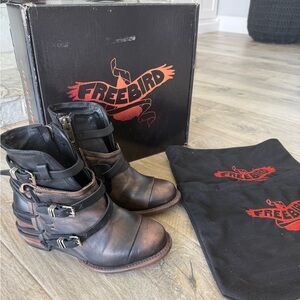 BRAND NEW Freebirds Crue Distressed Leather Ankle Boots with Buckles
